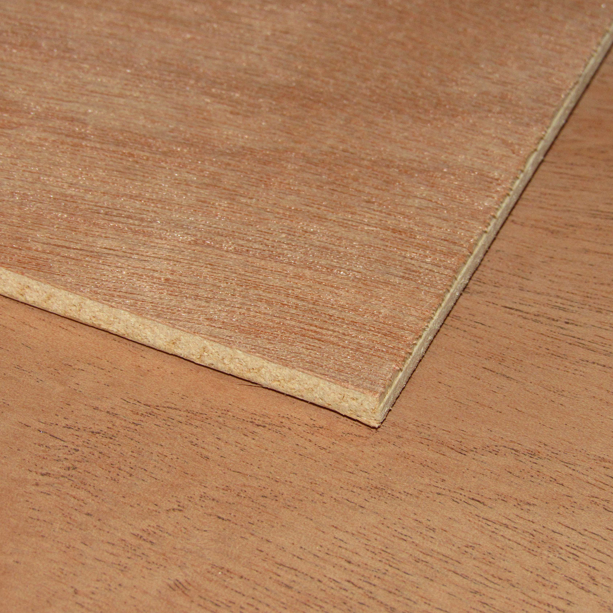 Luaun Plywood